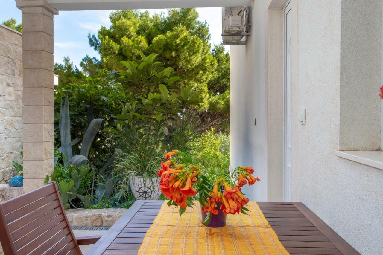 Apartments Gilve Hvar Town Luaran gambar