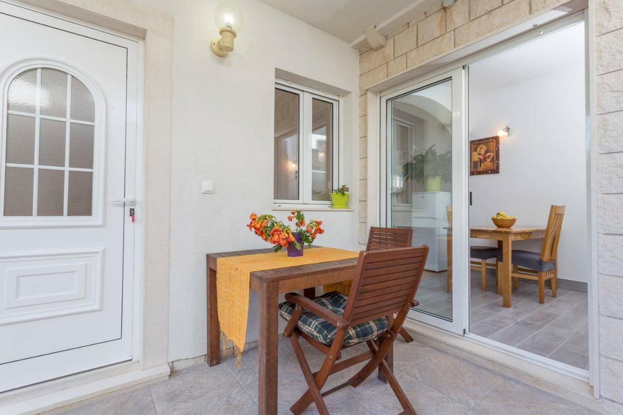 Apartments Gilve Hvar Town Luaran gambar